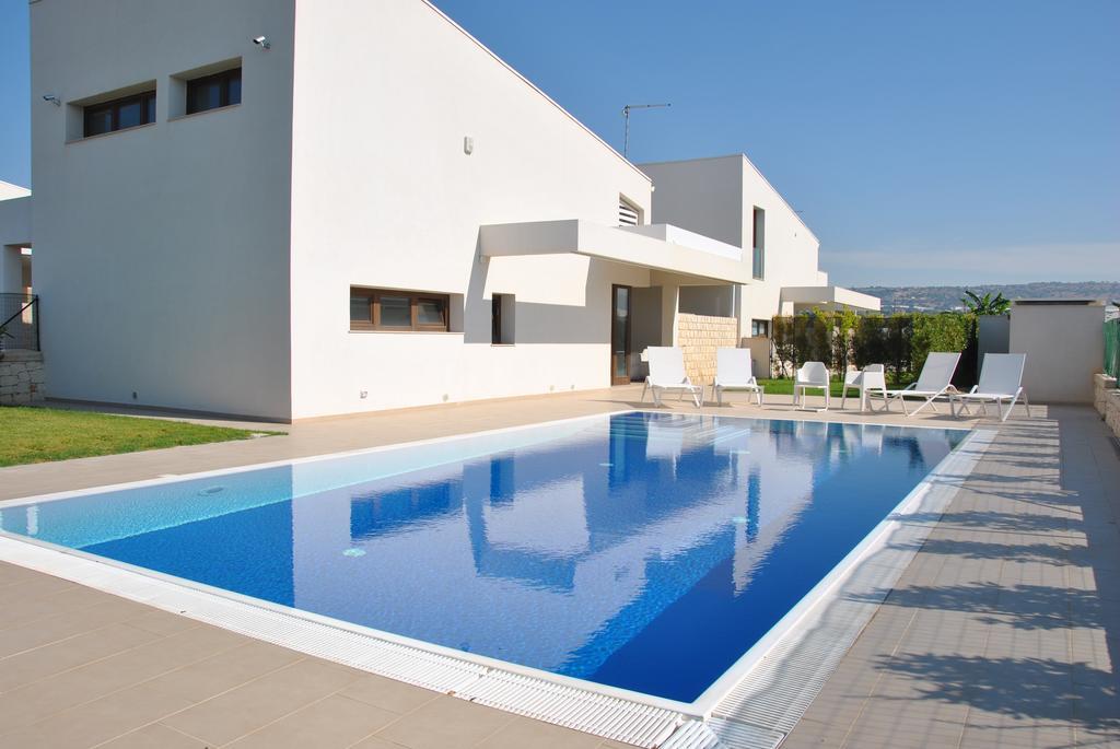 Ville Edilia Vacanze Marina di Ragusa Extérieur photo