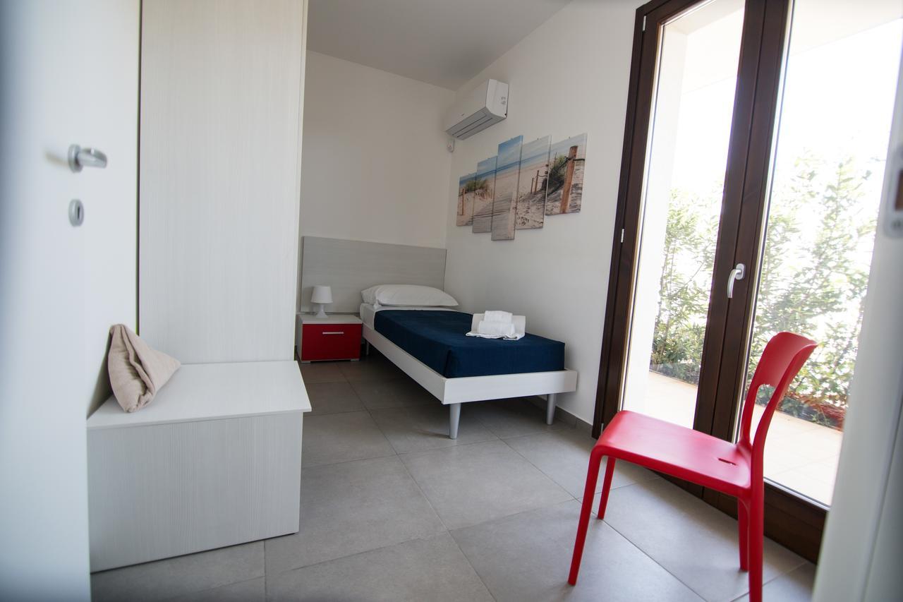Ville Edilia Vacanze Marina di Ragusa Extérieur photo