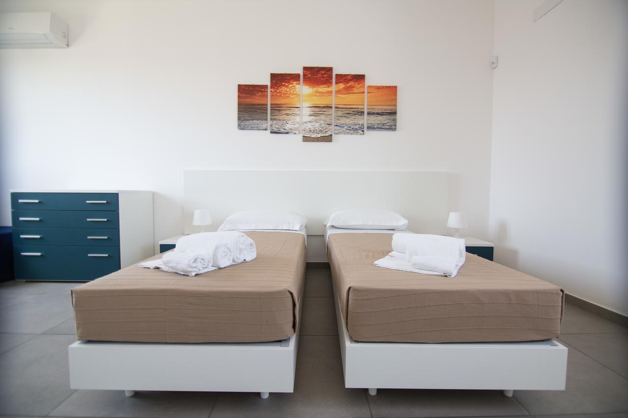 Ville Edilia Vacanze Marina di Ragusa Extérieur photo