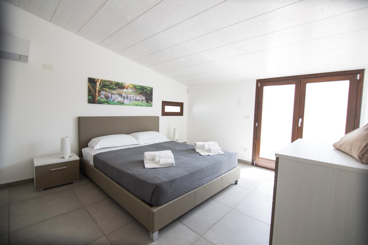 Ville Edilia Vacanze Marina di Ragusa Extérieur photo
